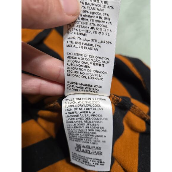 Amazon essentials xl women's striped tee - Picture 7 of 10